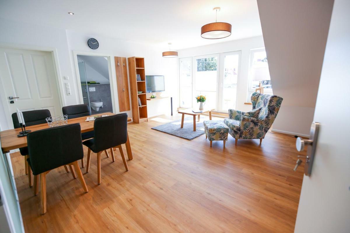 Boarding3 - Wohnen Auf Zeit Apartman Aurich Kültér fotó